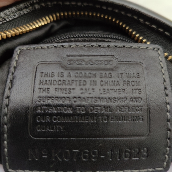 Coach (11623) Patent Calf Leather Shoulder Bag - Picture 12 of 15